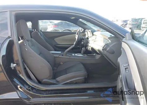 2014 Chevrolet Camaro 2Ls from USA, damaged, VIN 2G1FA1E35E9255412